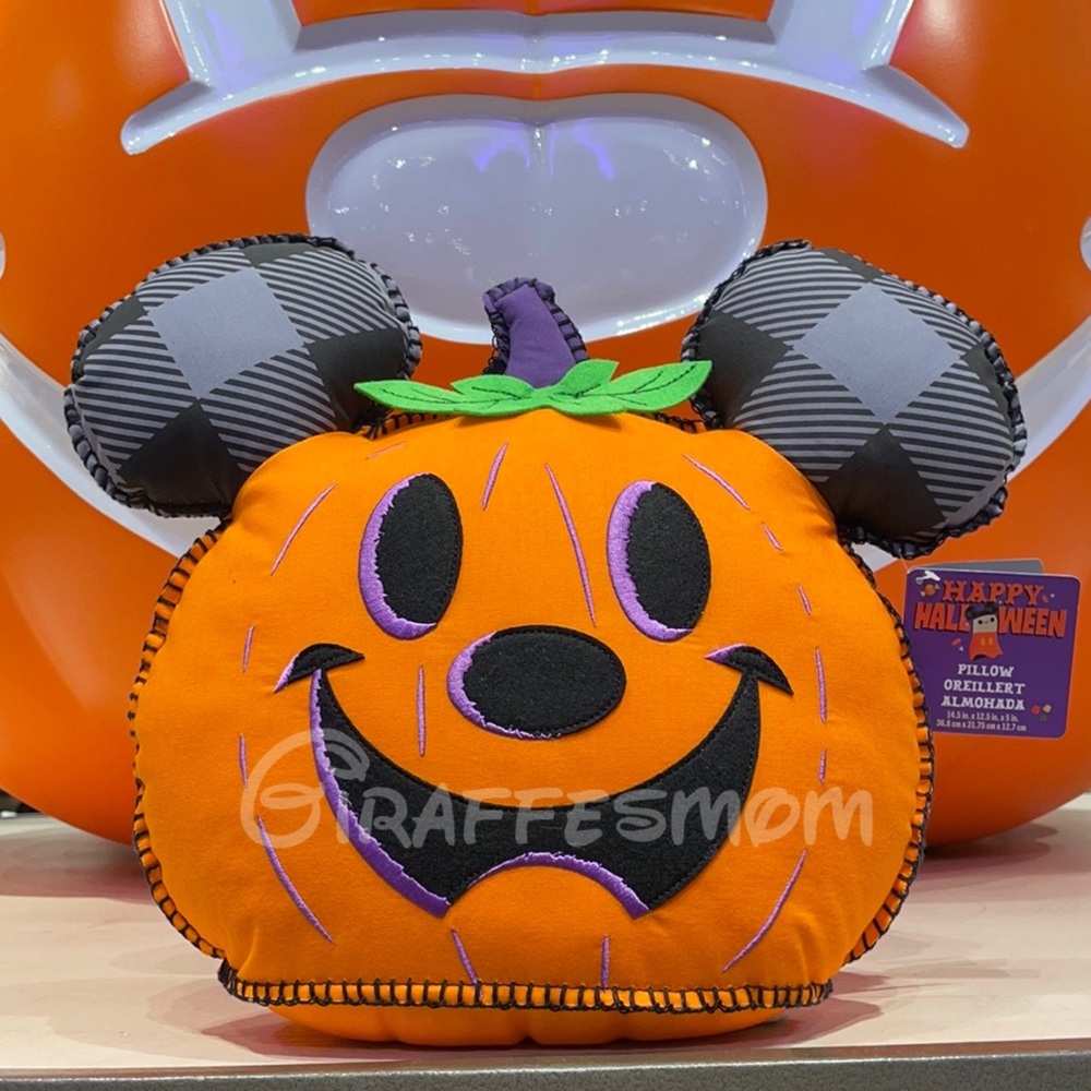 Disney Halloween Mickey Mouse Hey Pumpkin Pillow